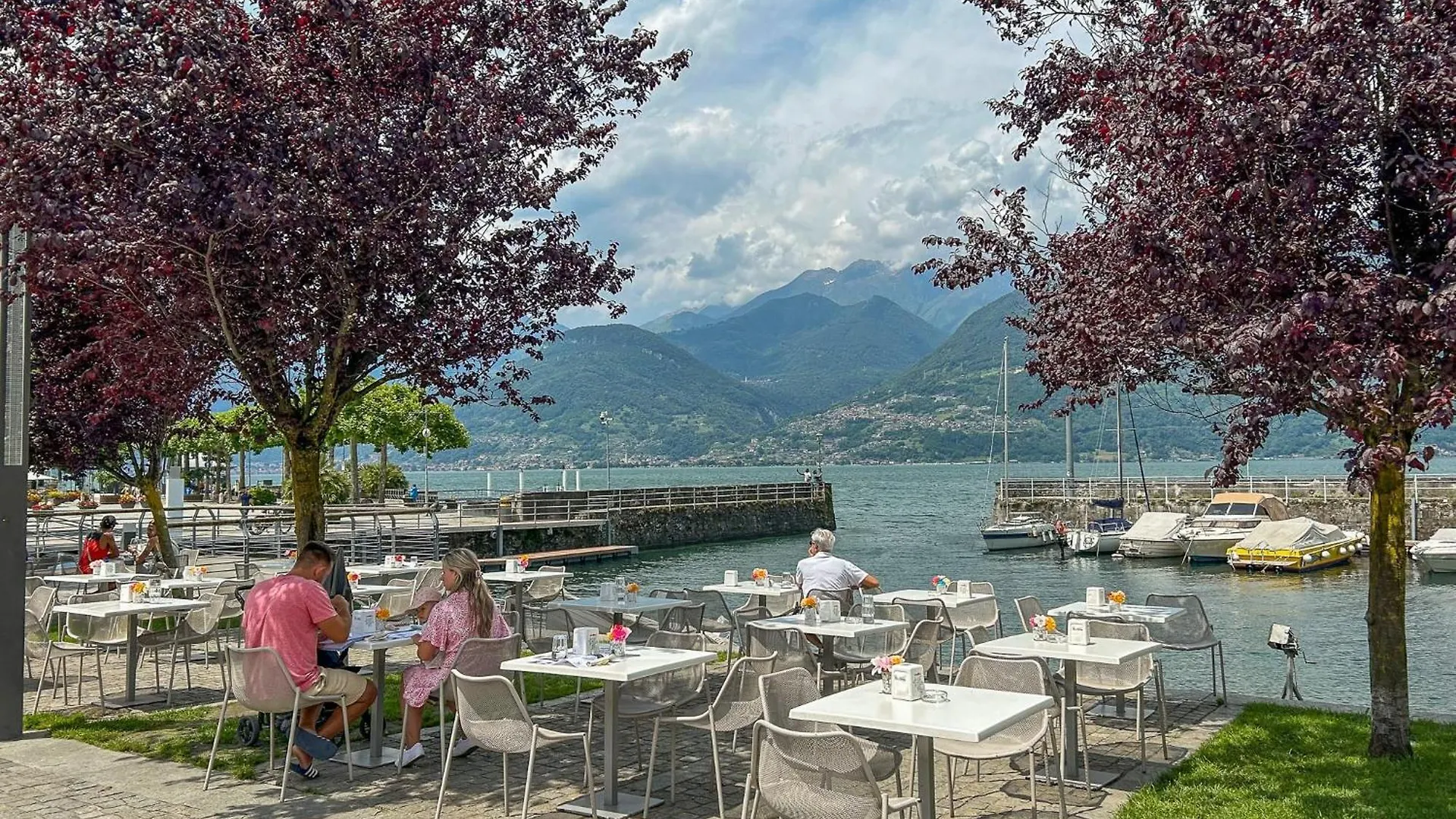 Appartement Beata Rose Ferienwohnung Colico